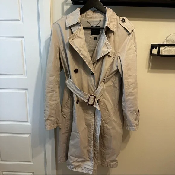 Weekend Max Mara Light Beige Trench Coat - Picture 3 of 9